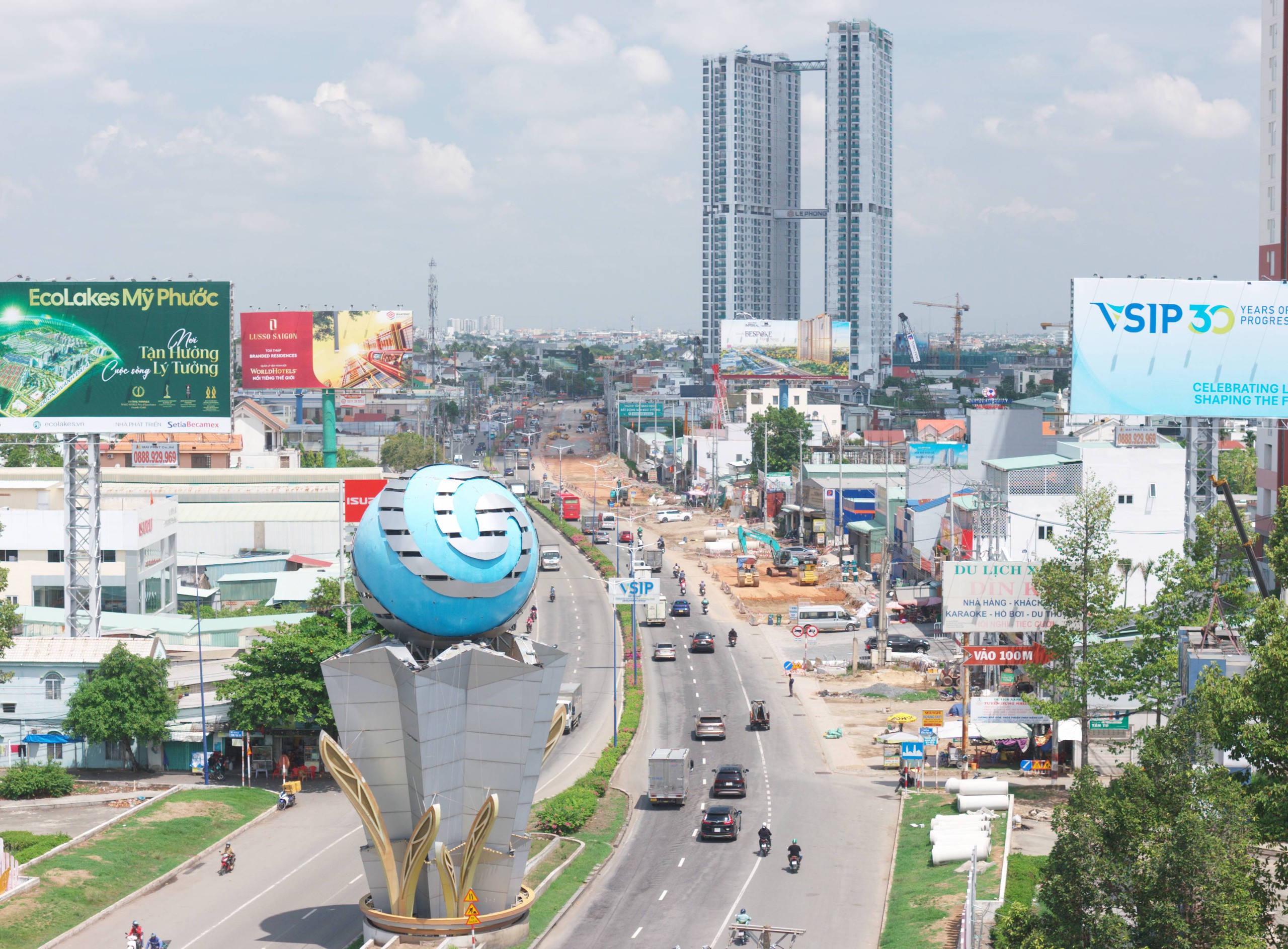 Diện mạo mới của quốc lộ 13 sau khi mở rộng l&ecirc;n 8 l&agrave;n xe - Ảnh 3.