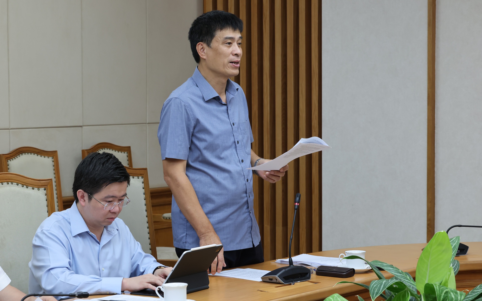 Ph&oacute; Thủ tướng Thường trực Phạm Gia T&uacute;c: Nghị quyết 57 phải được đưa v&agrave;o từng lĩnh vực, từng dự &aacute;n của ng&agrave;nh x&acirc;y dựng - Ảnh 2.