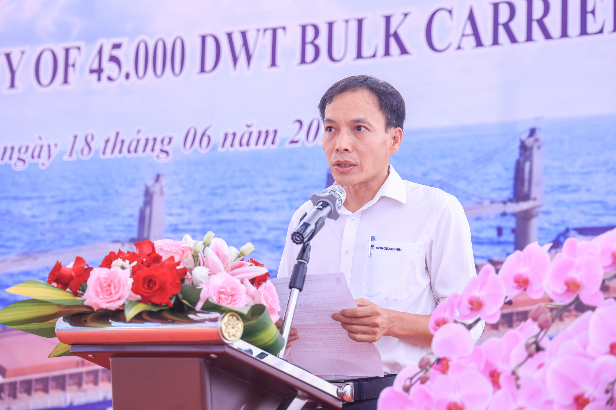 Hạ thủy t&agrave;u h&agrave;ng rời quốc tế 45.000 tấn tại Hạ Long - Ảnh 3.