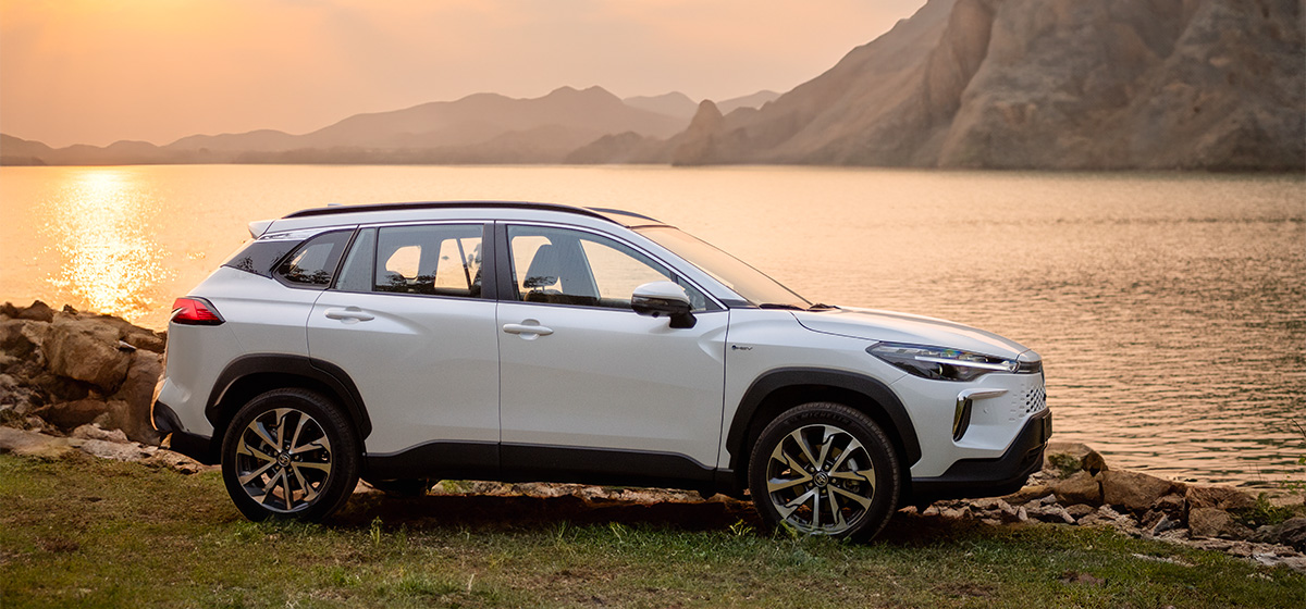 Kia Sportage HEV và Toyota Cross HEV: Chọn xe hybrid nào? - Ảnh 1.