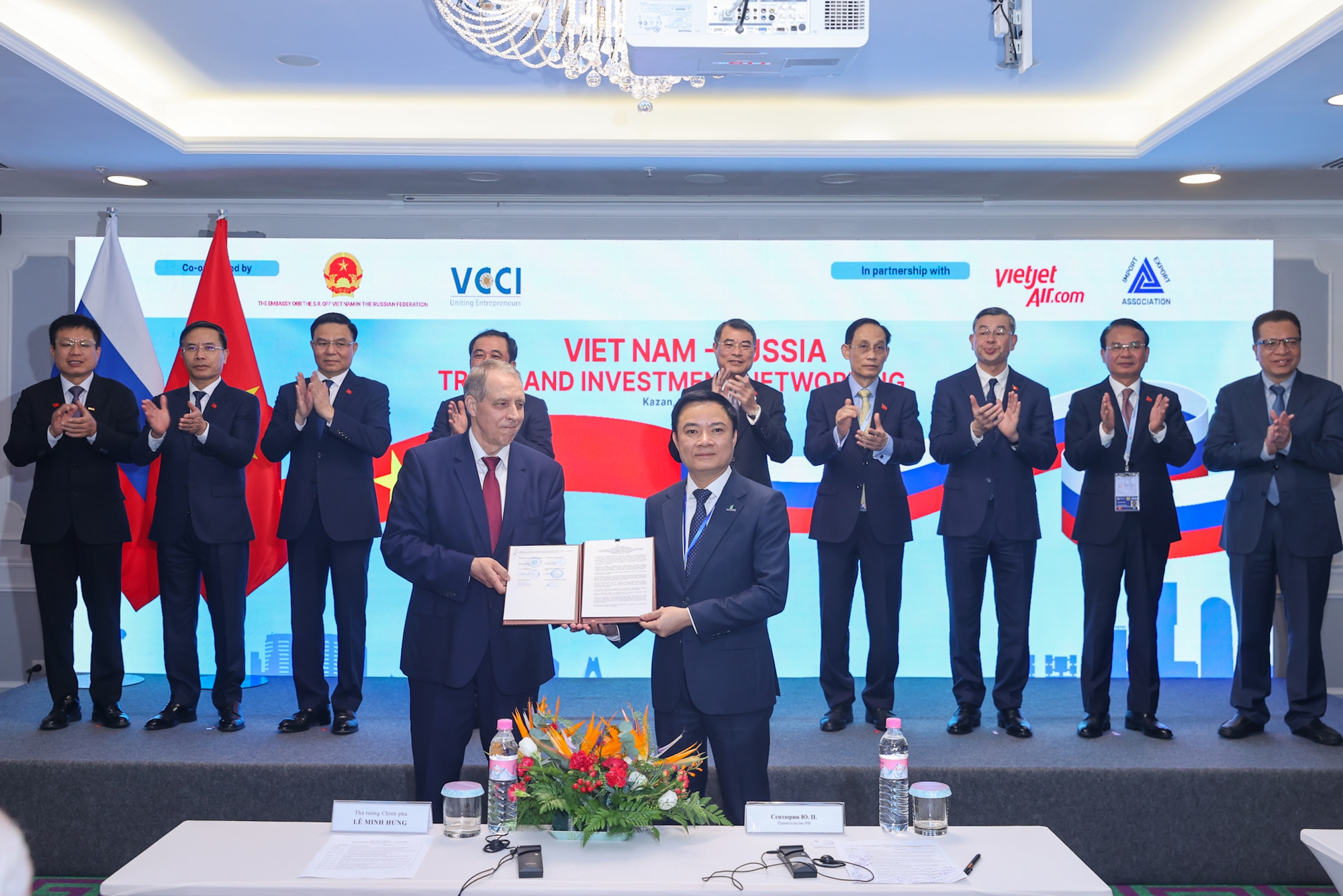 Thủ tướng Lê Minh Hưng chứng kiến công bố 3 đường bay mới tới Nga - Ảnh 3.