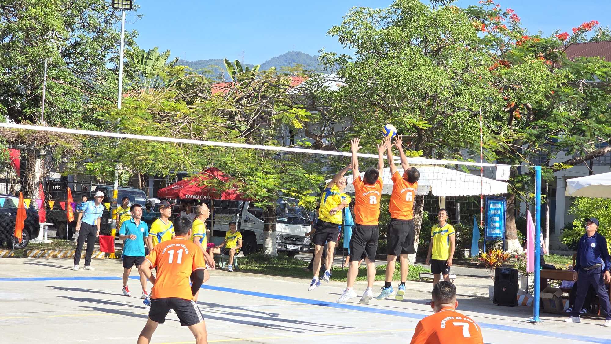 Khai mạc giải b&oacute;ng chuyền truyền thống Tổng c&ocirc;ng ty Đường sắt Việt Nam 2026 - Ảnh 4.