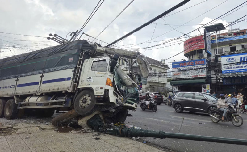 Tin tức tai nạn giao th&ocirc;ng mới nhất h&ocirc;m nay 20/6/2026 - Ảnh 2.