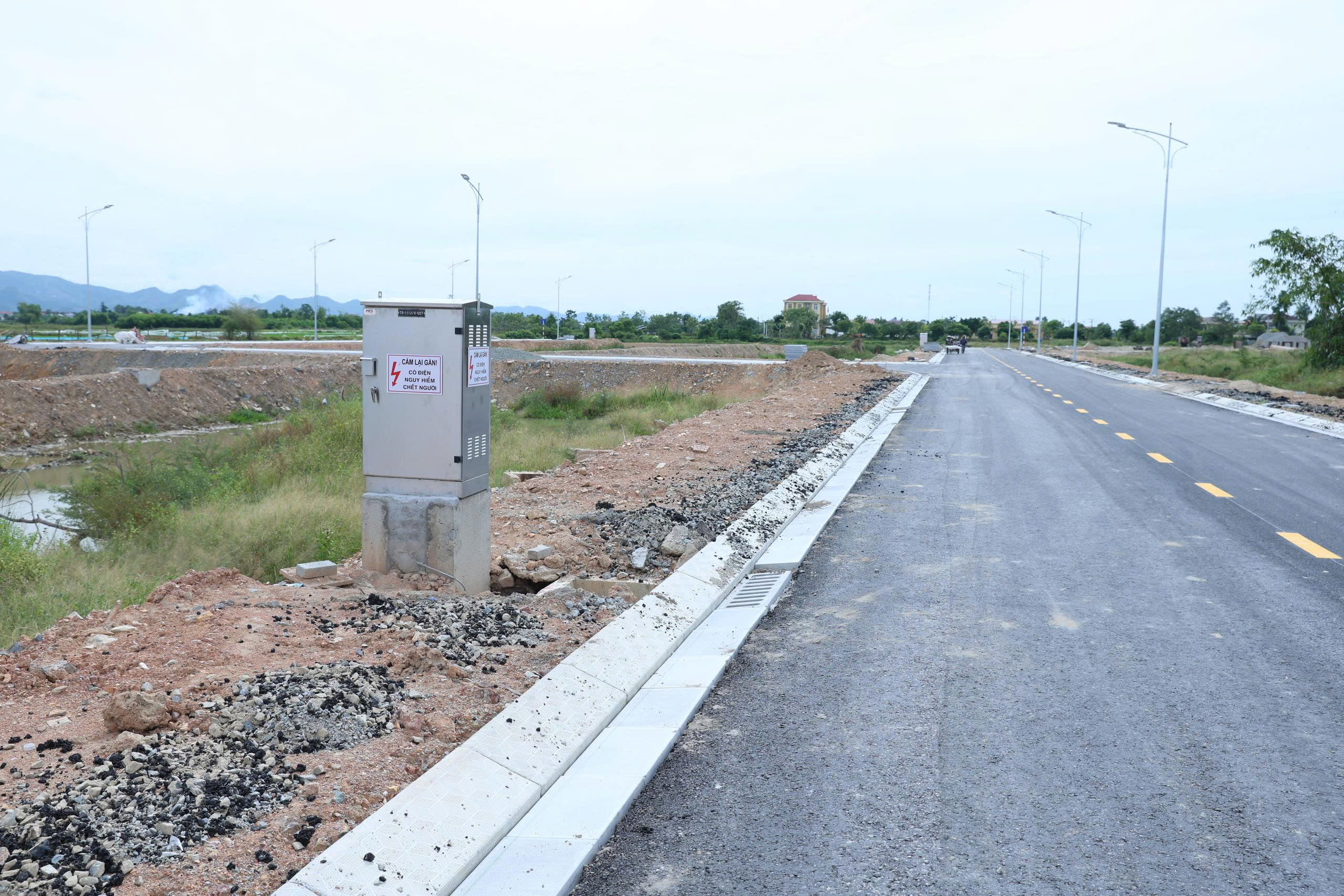 H&agrave; Tĩnh ho&agrave;n th&agrave;nh khu t&aacute;i định cư đầu ti&ecirc;n phục vụ đường sắt tốc độ cao Bắc - Nam - Ảnh 4.