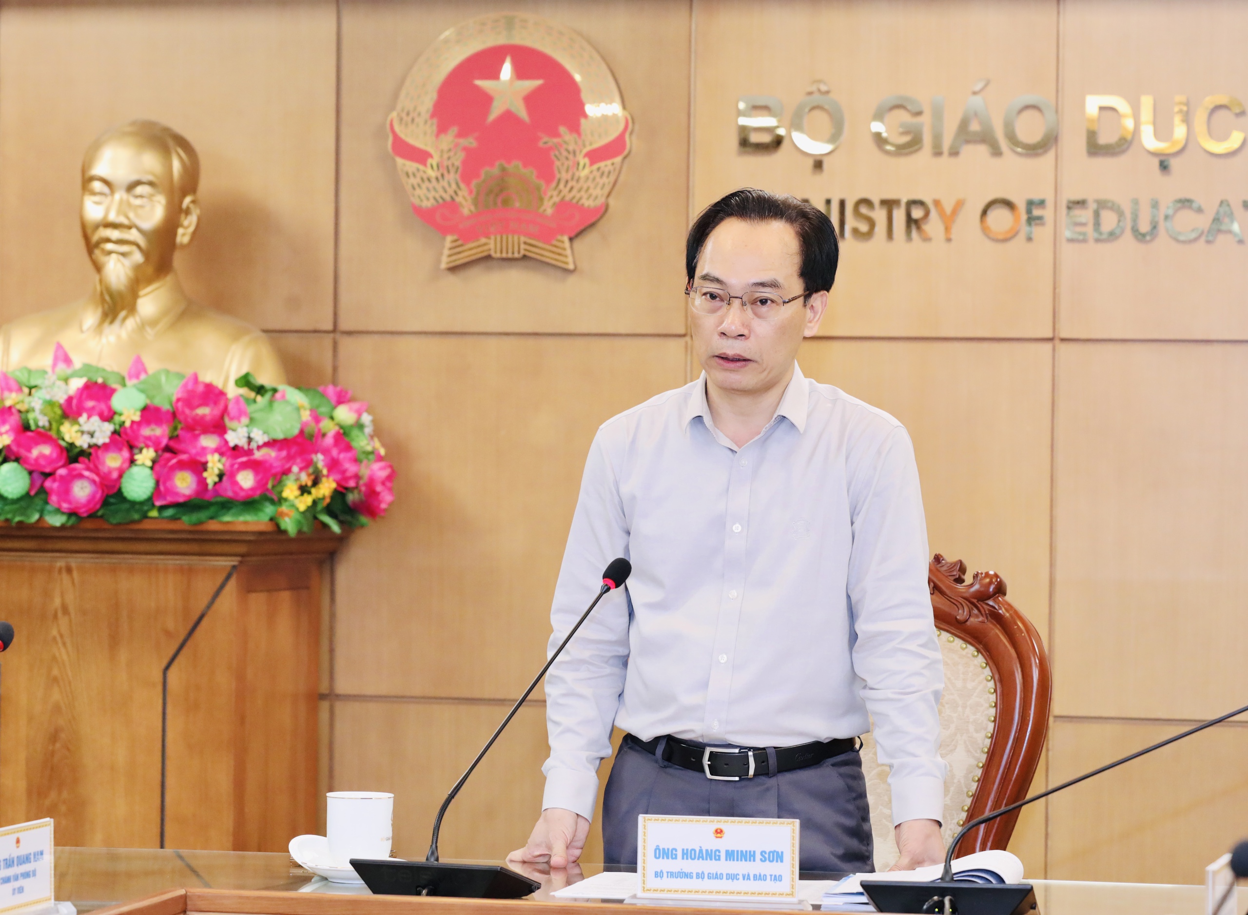 Bộ trưởng GD&ĐT: Kh&ocirc;ng được chủ quan ở bất kỳ kh&acirc;u n&agrave;o của kỳ thi tốt nghiệp THPT 2026.- Ảnh 1.