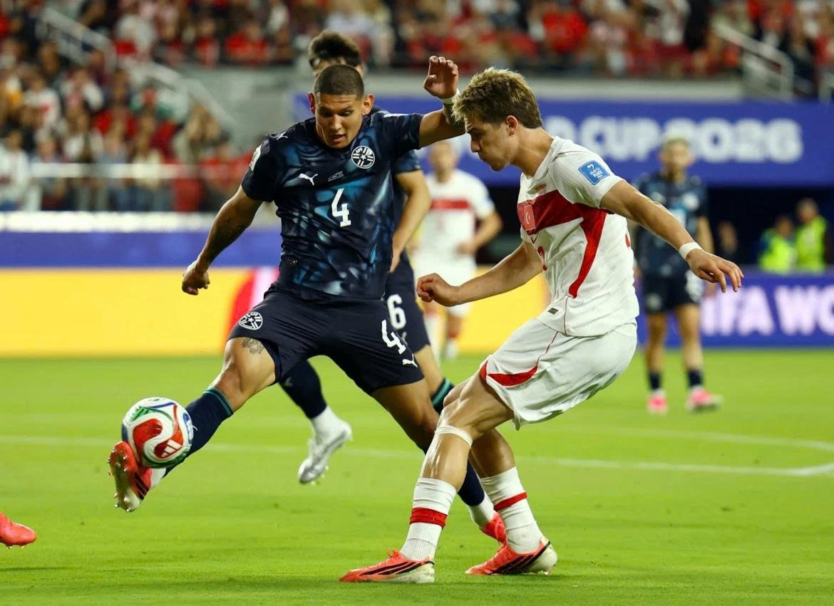World Cup 2026: Thua s&aacute;t n&uacute;t Paraguay, Thổ Nhĩ Kỳ bị loại sau v&ograve;ng bảng - Ảnh 2.