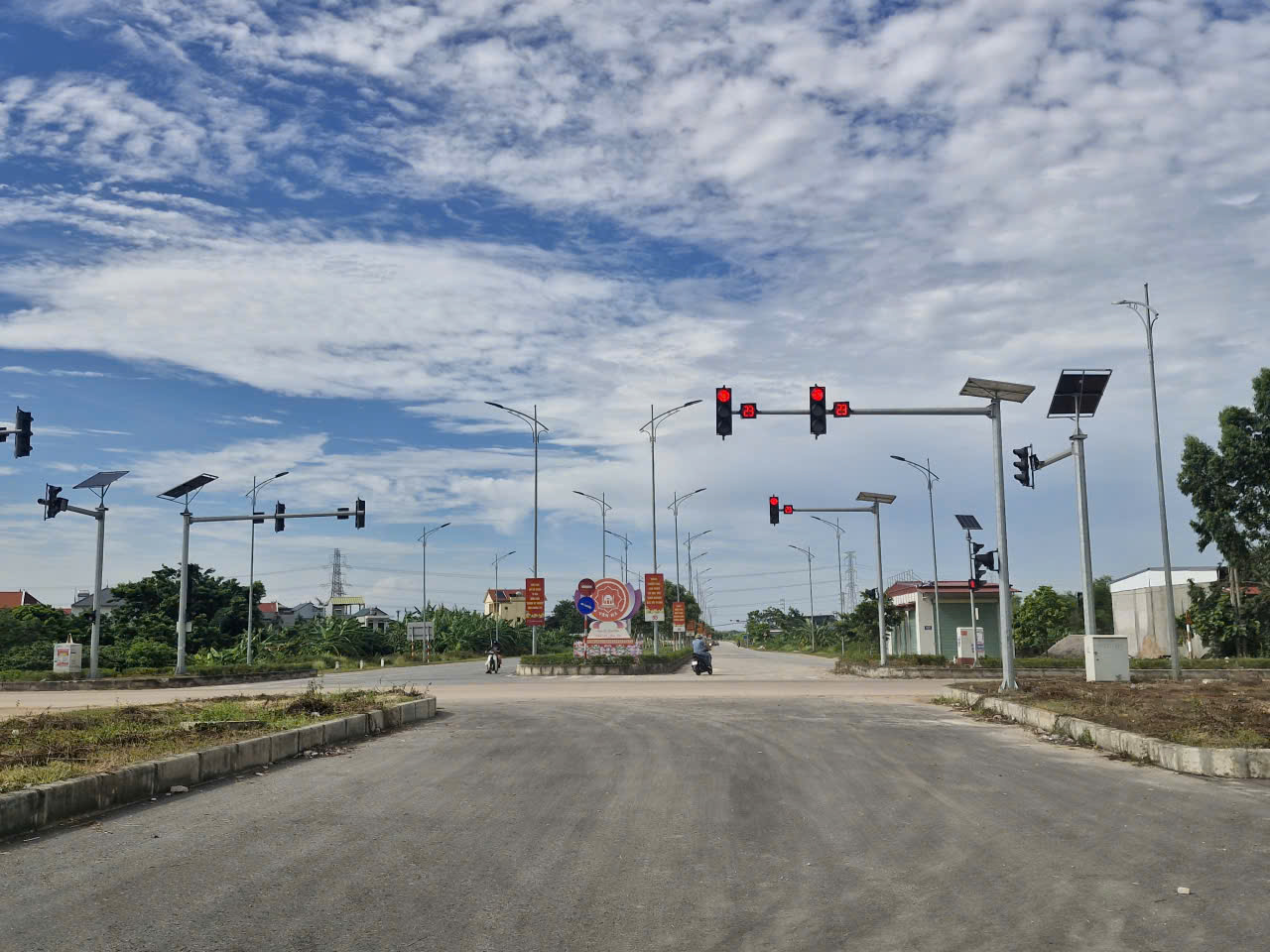 V&igrave; sao đường dẫn gần xong nhưng cầu H&agrave; Bắc 1 tại Bắc Ninh vẫn chưa x&acirc;y dựng? - Ảnh 5.