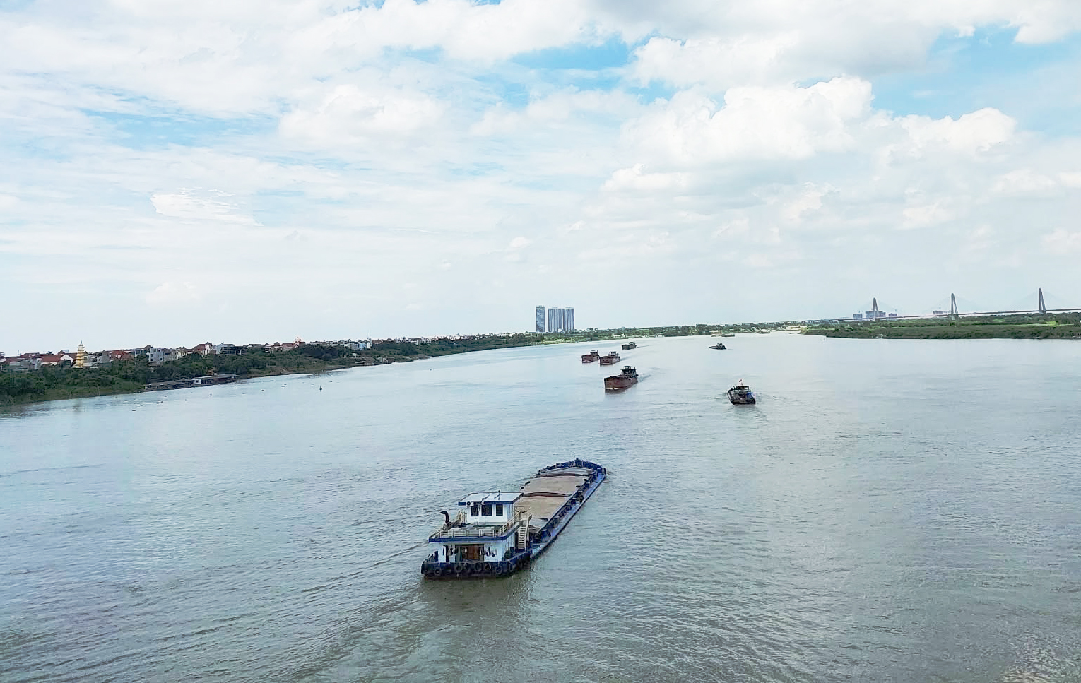 Miễn thu ph&iacute;, lệ ph&iacute; với phương tiện VR-SB từ ng&agrave;y 1/7 - Ảnh 1.