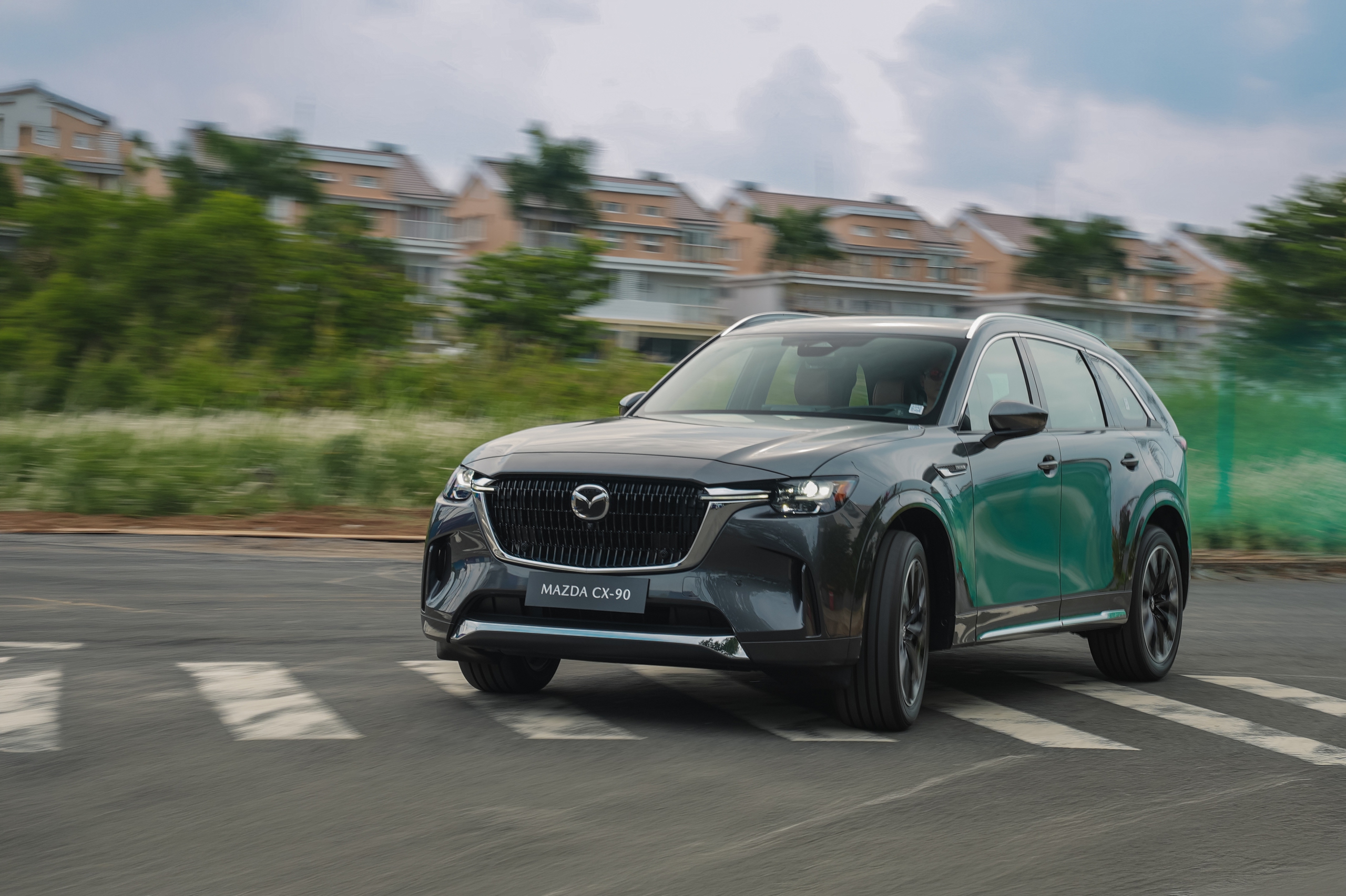 Mazda CX-90 có gì hay hơn các đối thủ? - Ảnh 1.
