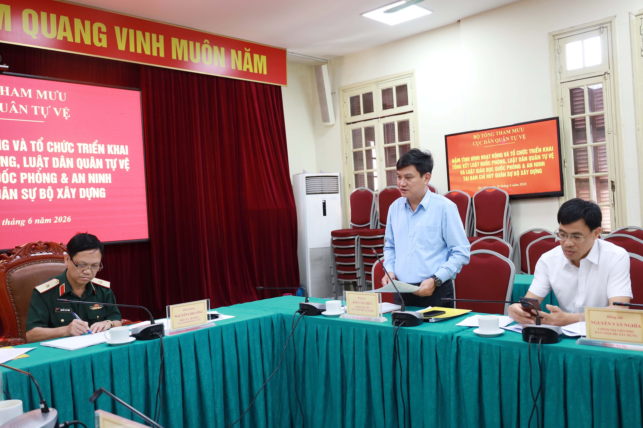 Bộ X&acirc;y dựng triển khai to&agrave;n diện c&ocirc;ng t&aacute;c qu&acirc;n sự, quốc ph&ograve;ng - Ảnh 2.