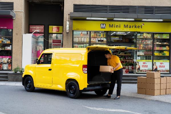 VinFast EC Van giúp doanh nghiệp tối ưu lợi nhuận và tiết kiệm chi phí vận hành 2026 - Ảnh 2. VinFast EC Van giúp doanh nghiệp tối ưu lợi nhuận và tiết kiệm chi phí vận hành 2026 - Ảnh 2.