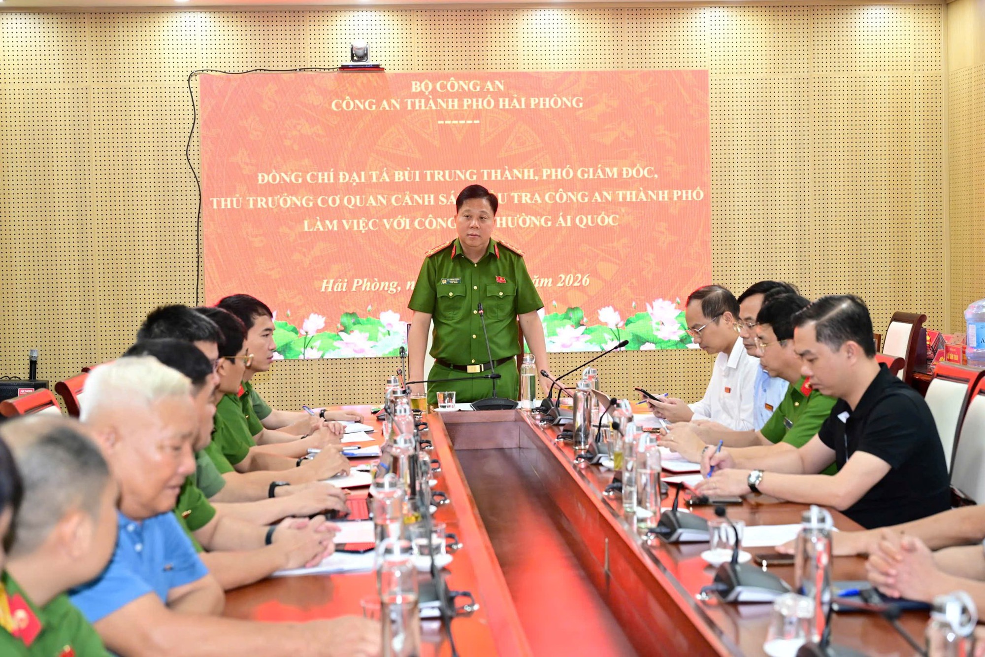 Điều tra vụ trộm cầu đá cổ tại Hải Phòng: Bắt giữ ba đối tượng liên quan - Ảnh 2. Điều tra vụ trộm cầu đá cổ tại Hải Phòng: Bắt giữ ba đối tượng liên quan - Ảnh 2.