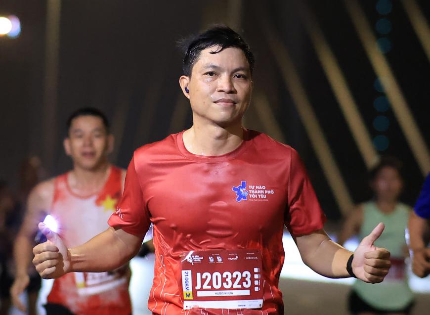 Người l&agrave;m b&aacute;o, kỹ sư, runner h&aacute;o hức chờ ng&agrave;y hội "Vững bước kiến tạo tương lai" - Ảnh 1.