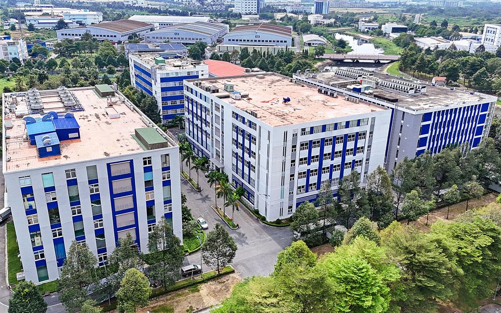 Thu&ecirc; nh&agrave; xưởng x&acirc;y sẵn hay đầu tư nh&agrave; m&aacute;y mới: B&agrave;i to&aacute;n tối ưu cho DN c&ocirc;ng nghệ cao - Ảnh 3.