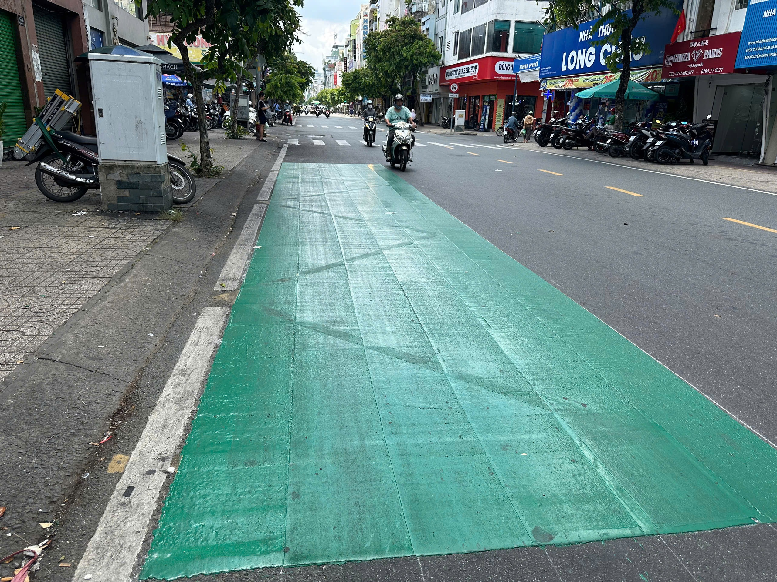 Xe mới, điểm dừng mới: TP.HCM sẵn s&agrave;ng cho giai đoạn xe bu&yacute;t miễn ph&iacute; - Ảnh 2.