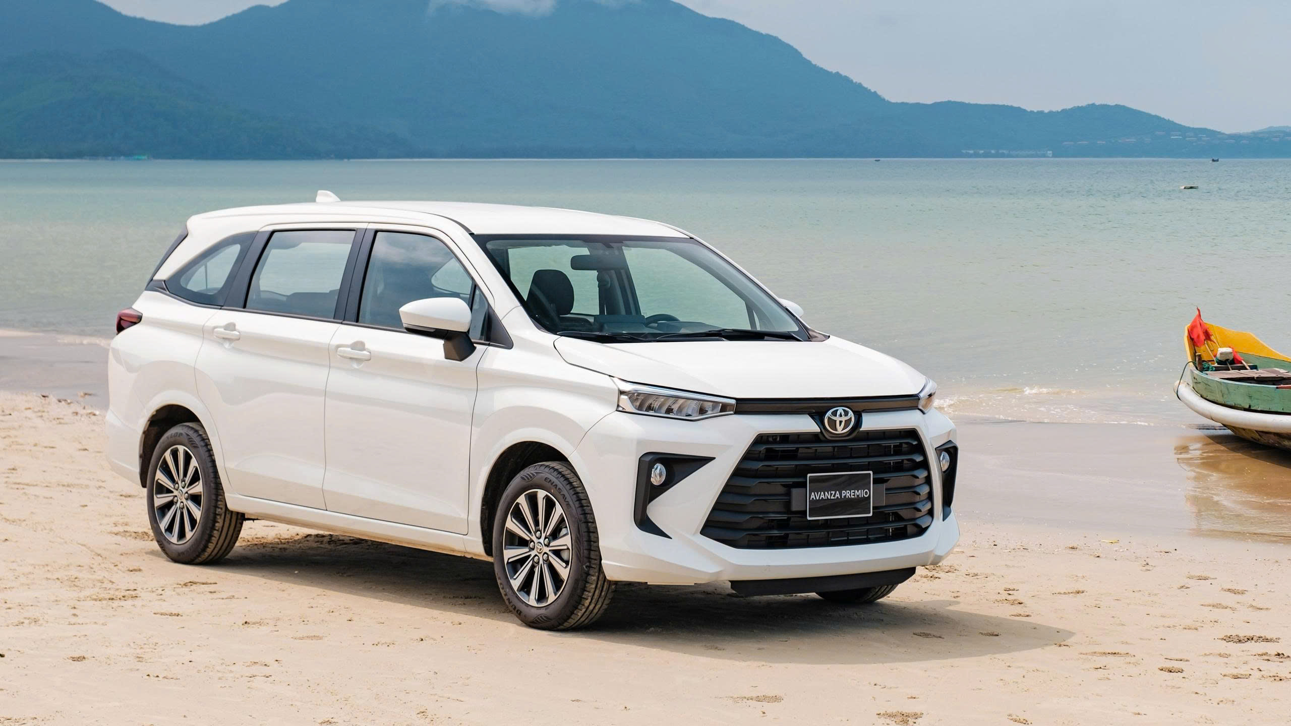 Vô vàn lựa chọn xe 7 chỗ cho gia đình đông con - Ảnh 2.