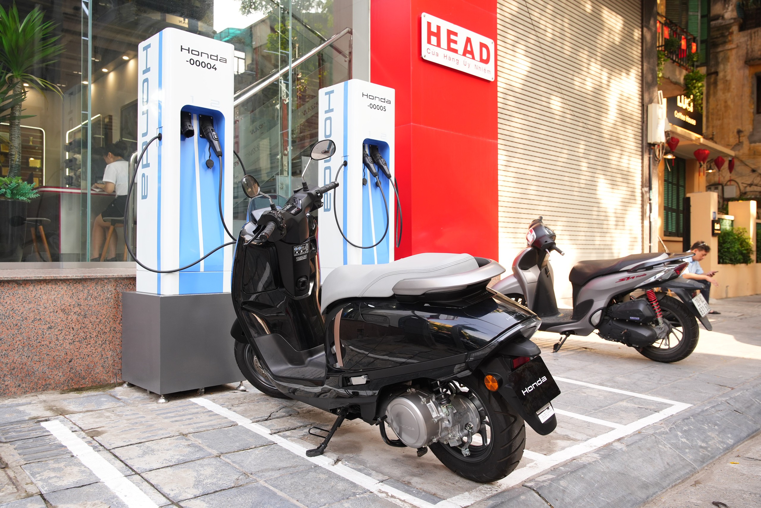 Honda UC3 giảm 22 triệu đồng khi mở bán - Ảnh 2.