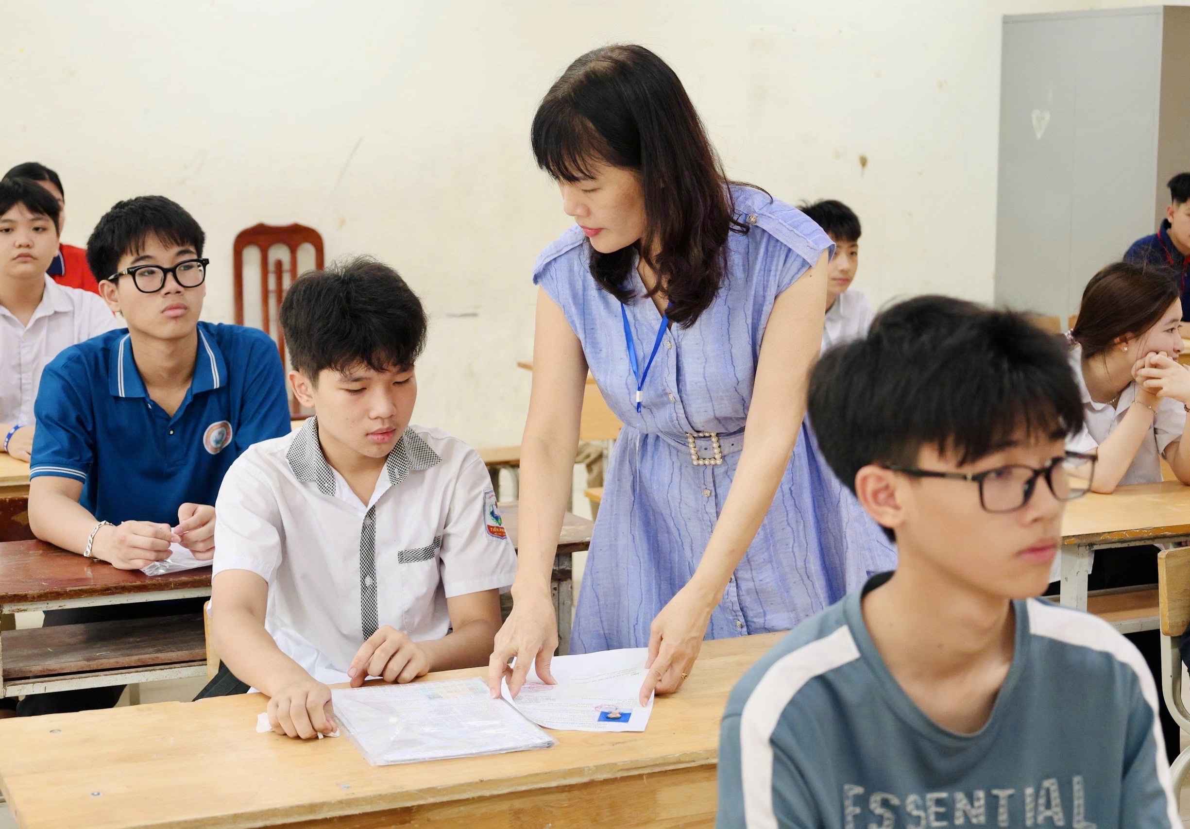 Trường THPT Kiến tr&uacute;c c&ocirc;ng bố điểm chuẩn, lịch nhập học lớp 10 năm 2026 - Ảnh 1.