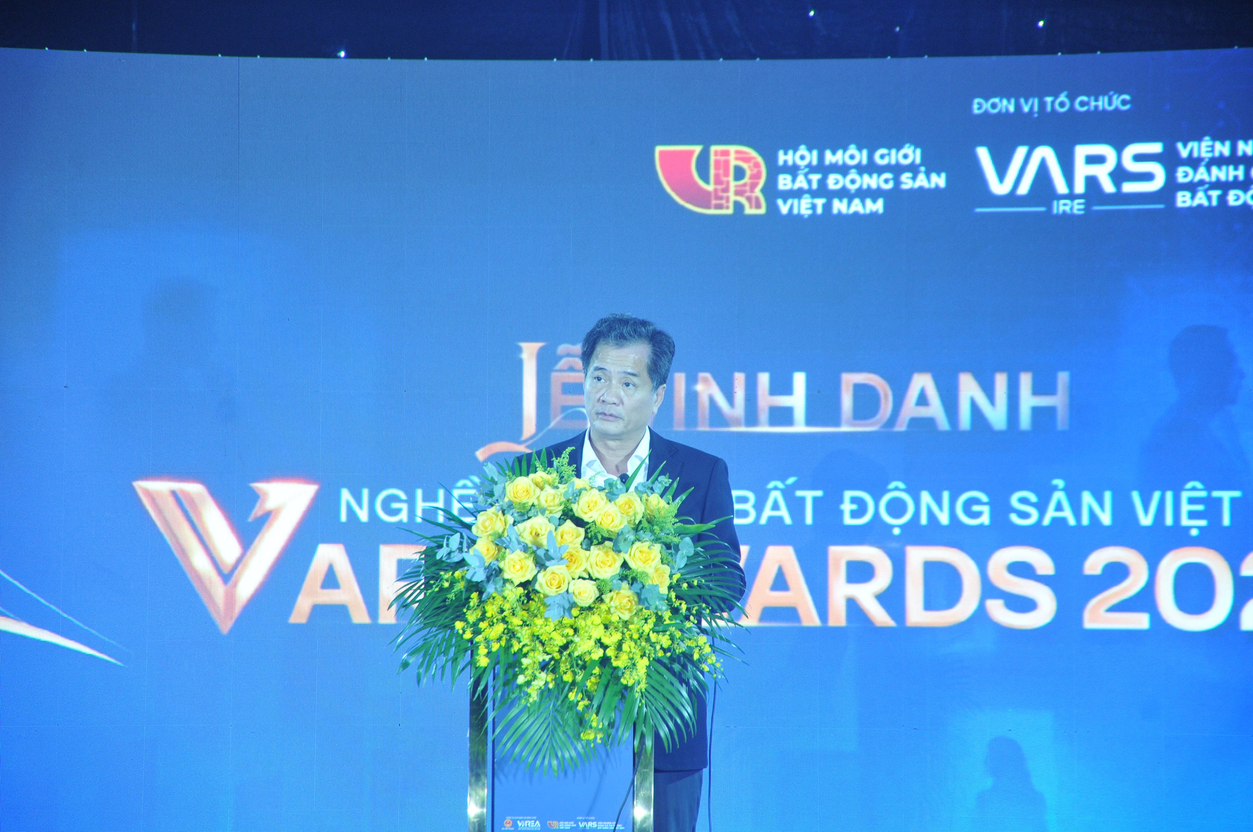 Thứ trưởng Nguyễn Văn Sinh: M&ocirc;i giới bất động sản phải chuy&ecirc;n nghiệp, minh bạch - Ảnh 5.