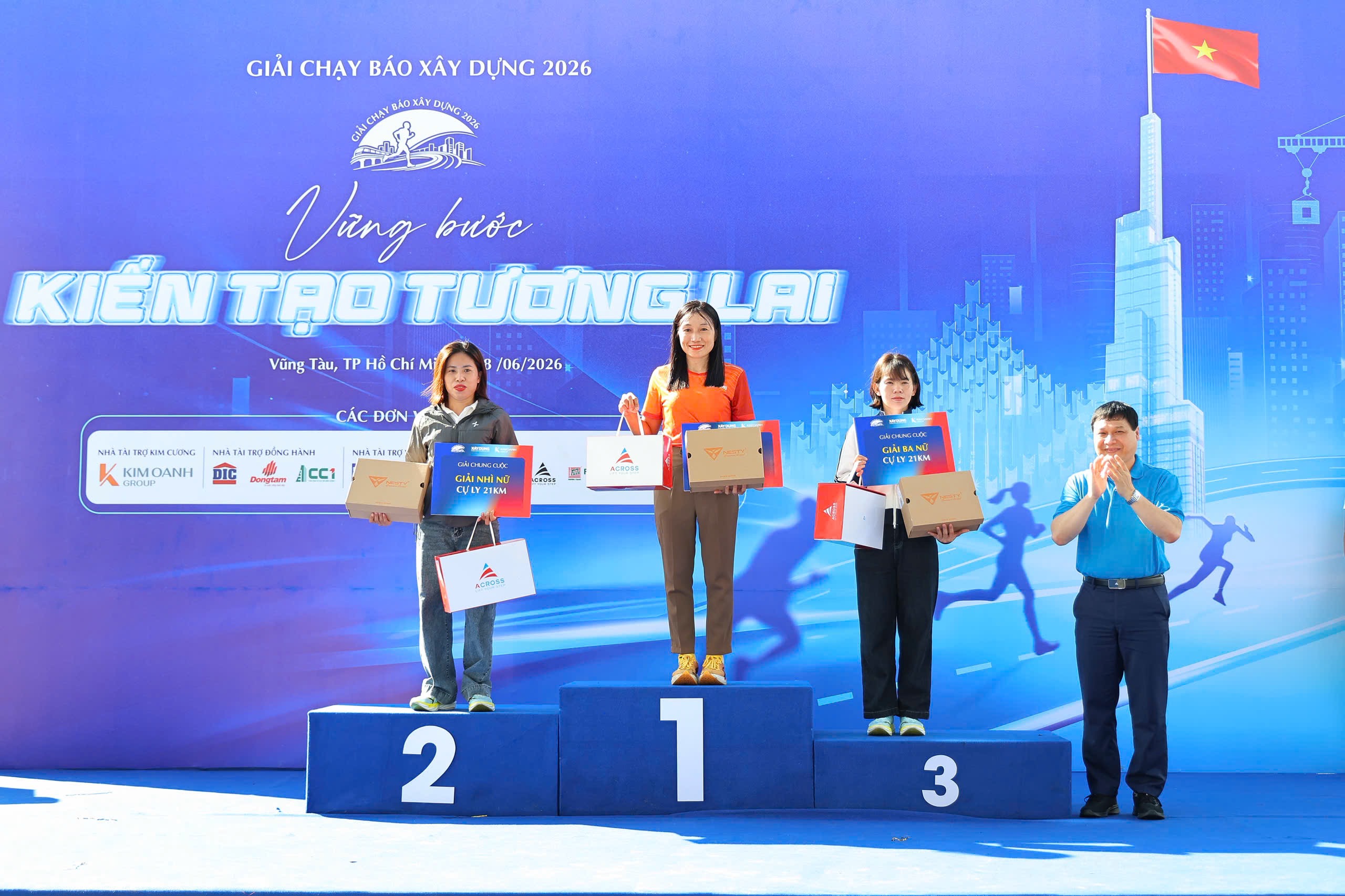 Những h&igrave;nh ảnh ấn tượng tại giải chạy B&aacute;o X&acirc;y dựng - Ảnh 24.