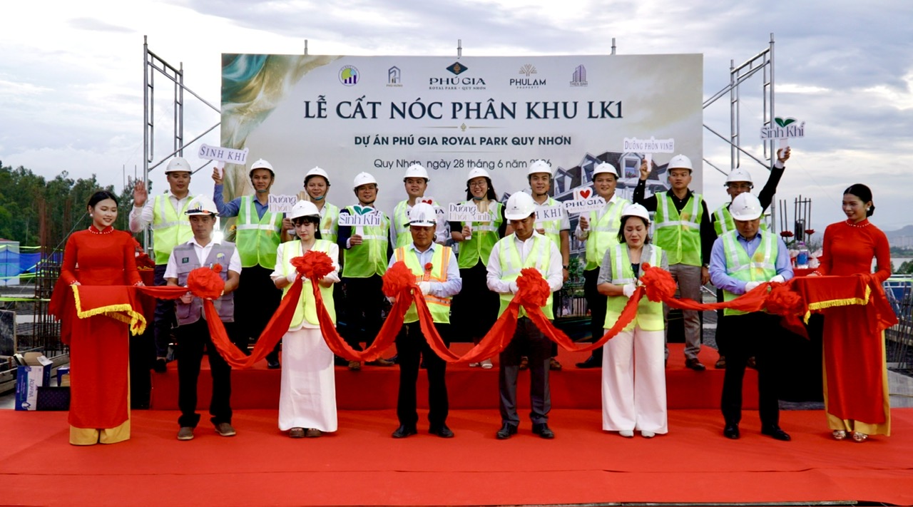 Gia Lai: Cất n&oacute;c ph&acirc;n khu đầu ti&ecirc;n tại dự &aacute;n Ph&uacute; Gia Royal Park Quy Nhơn - Ảnh 2.