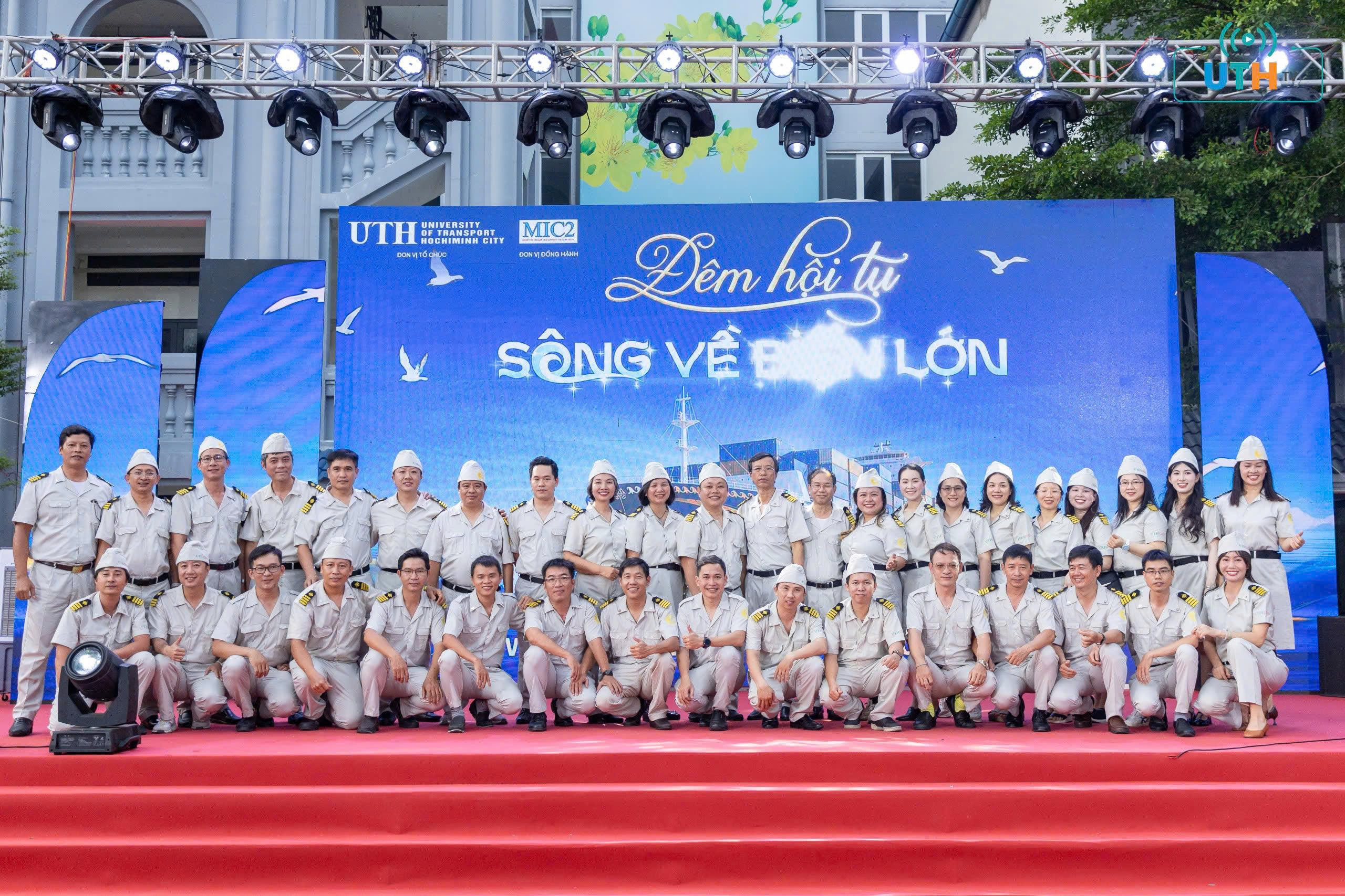 UTH đầu tư c&ocirc;ng nghệ m&ocirc; phỏng, n&acirc;ng cao chất lượng đ&agrave;o tạo nh&acirc;n lực kinh tế biển - Ảnh 3.