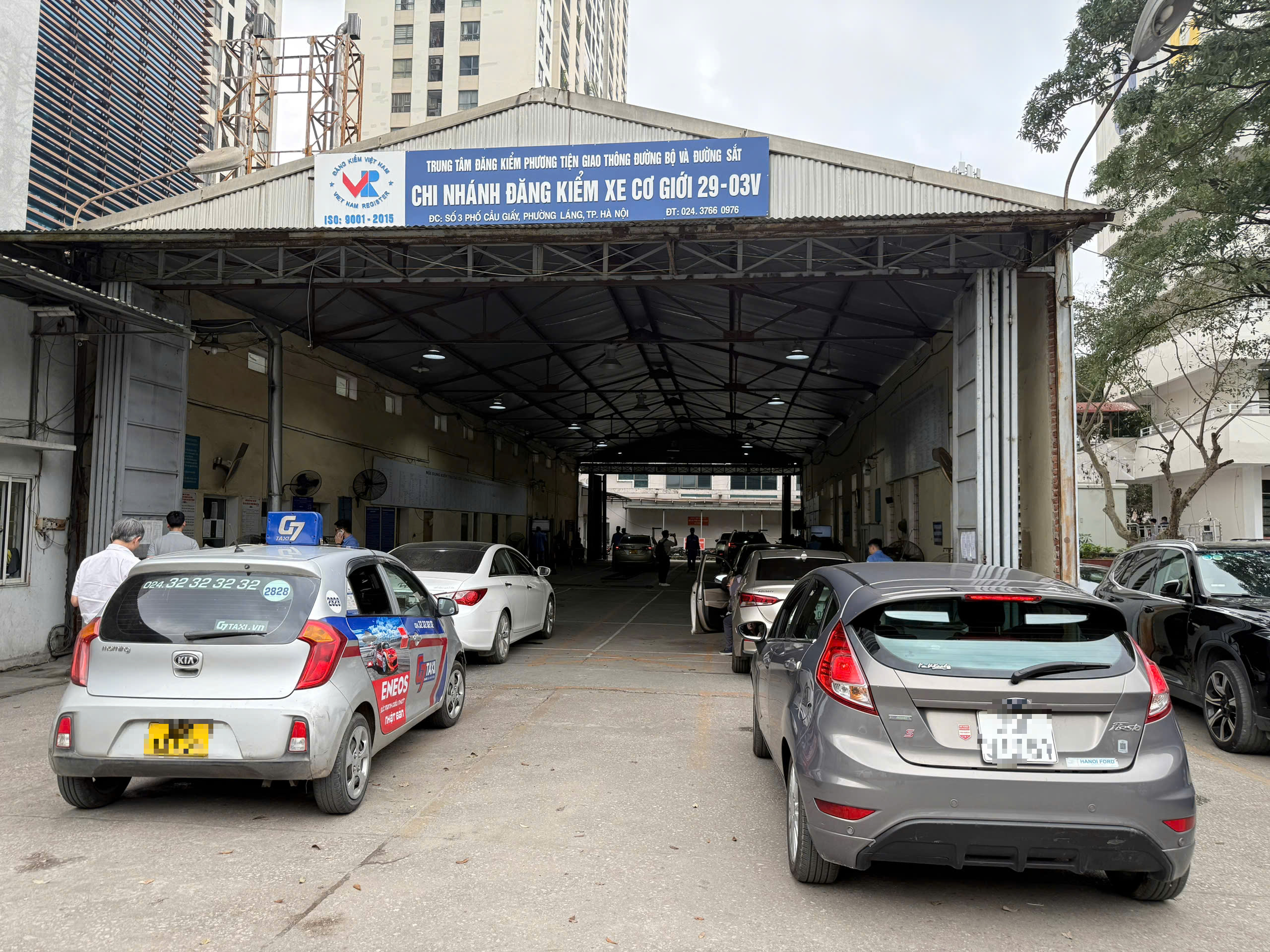 V&igrave; sao gi&aacute; dịch vụ kiểm định xe cơ giới vẫn chưa được điều chỉnh? - Ảnh 2.