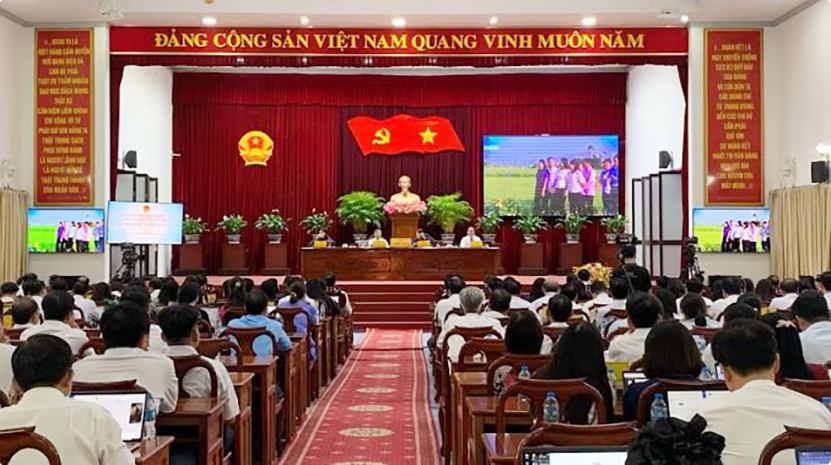 Đại biểu Cần Thơ quan t&acirc;m loạt điểm nghẽn tăng trưởng, m&ocirc;i trường v&agrave; nh&acirc;n lực - Ảnh 1.