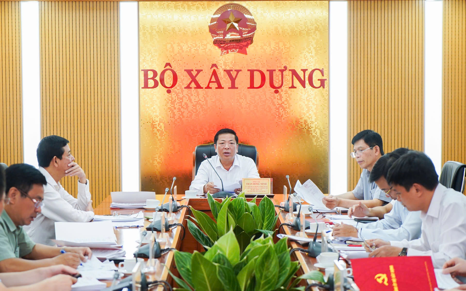 Ban Thường vụ Đảng ủy Bộ X&acirc;y dựng họp thường kỳ th&aacute;ng 5/2026