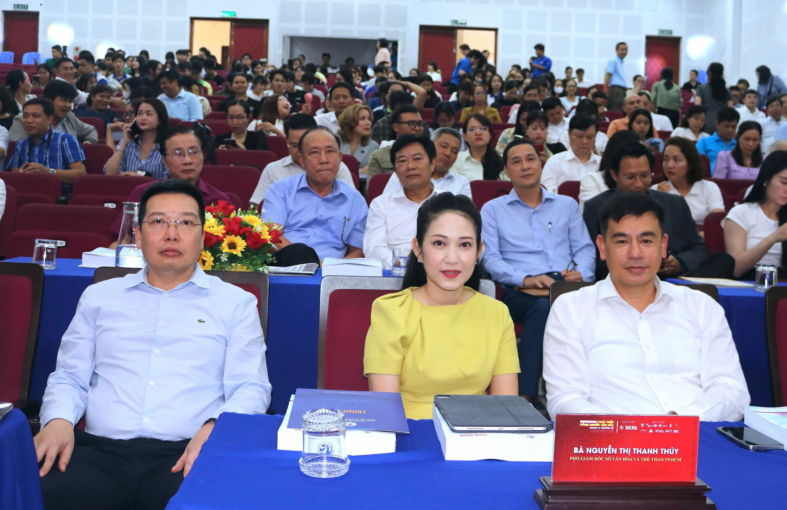 Chuy&ecirc;n gia hiến kế ph&aacute;t triển c&ocirc;ng nghiệp văn h&oacute;a trong kỷ nguy&ecirc;n số- Ảnh 3.