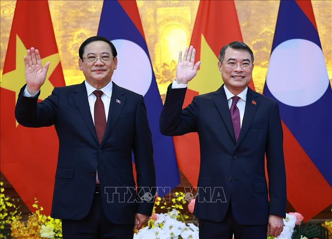 Tiếp tục vun đắp quan hệ Việt Nam - Lào ngày càng sâu sắc, thực chất và hiệu quả- Ảnh 1. Tiếp tục vun đắp quan hệ Việt Nam - Lào ngày càng sâu sắc, thực chất và hiệu quả- Ảnh 1.