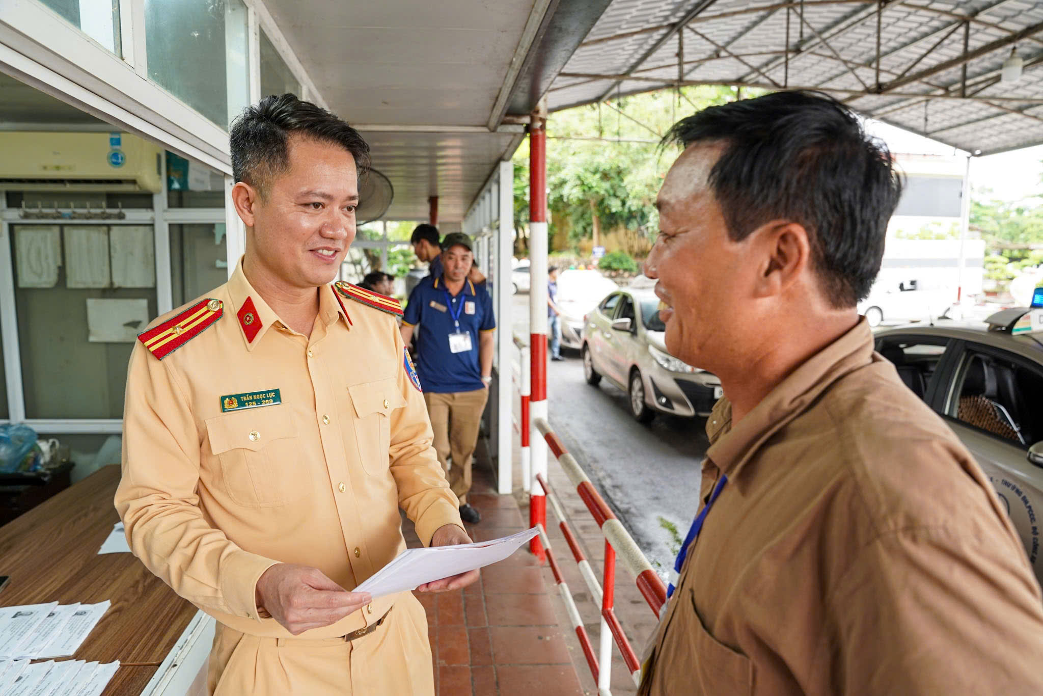 Ng&agrave;y đầu bỏ thi m&ocirc; phỏng s&aacute;t hạch l&aacute;i &ocirc; t&ocirc;, học vi&ecirc;n ''dễ thở'' v&igrave; giảm &aacute;p lực - Ảnh 12.