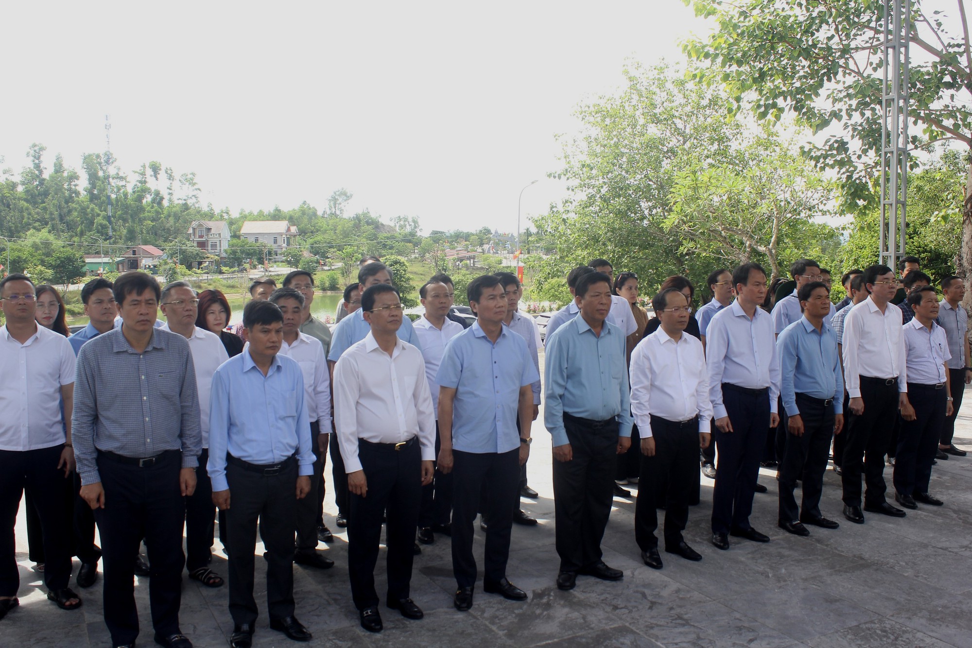 Bộ Xây dựng tri ân các anh hùng liệt sĩ trong ngày Thương binh - liệt sĩ 2026 - Ảnh 4.