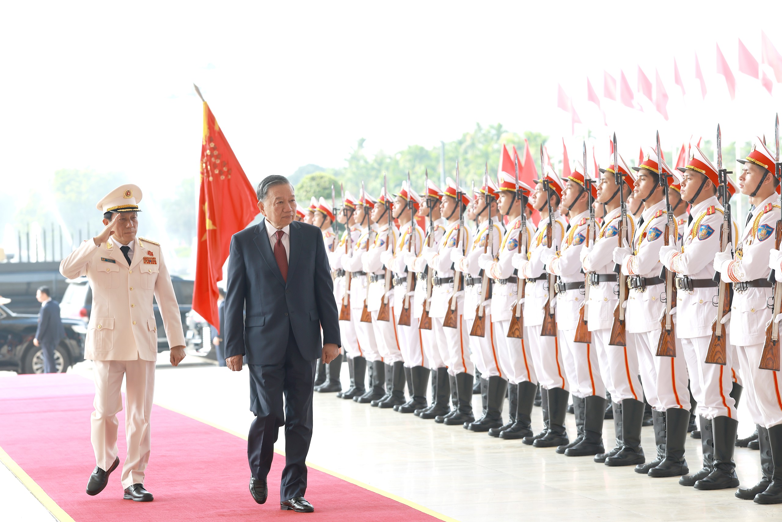 Tổng Bí thư, Chủ tịch nước dự kỷ niệm 80 năm Ngày truyền thống lực lượng An ninh nhân dân - Ảnh 1.