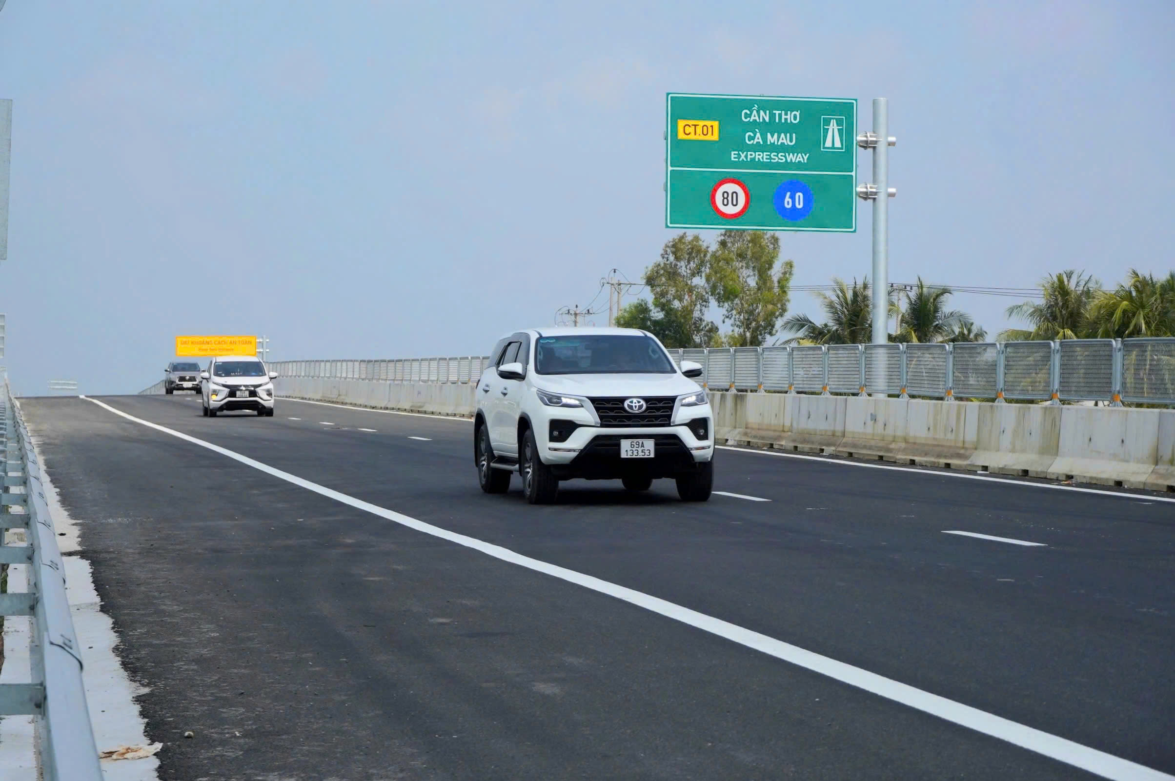 Đ&aacute;nh gi&aacute; hiệu quả đầu tư đường ven biển tr&ecirc;n địa b&agrave;n tỉnh C&agrave; Mau - Ảnh 1.