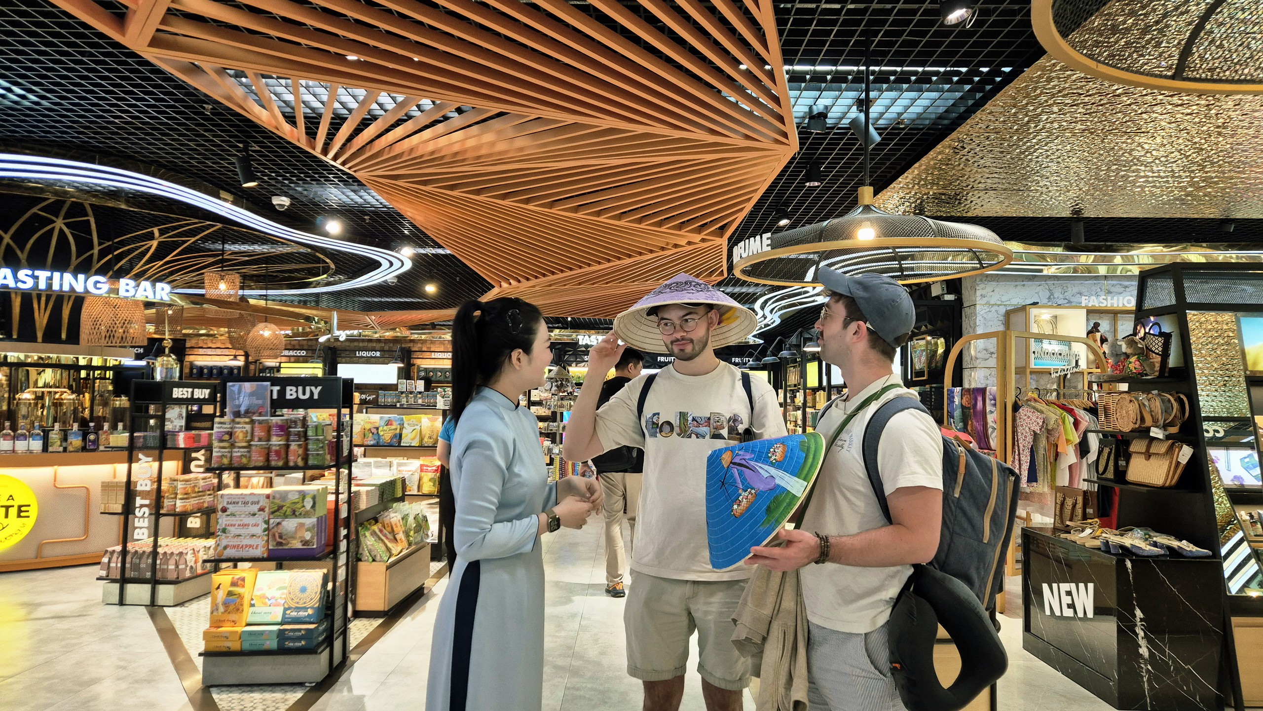 SASCO 33 NĂM: HÀNH TRÌNH CHỜ BAY CỰC WOW - Ảnh 7.
