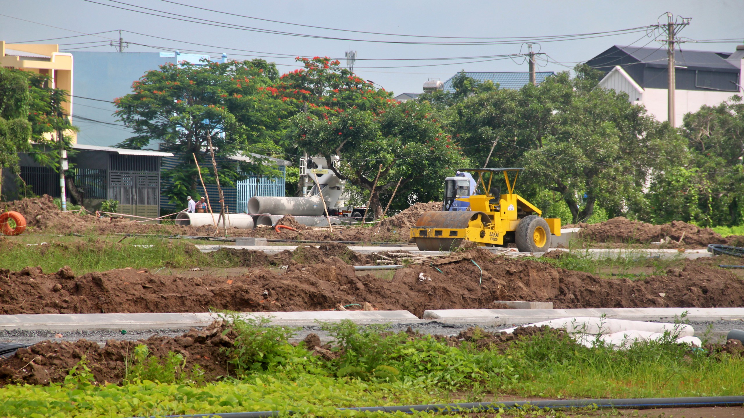 Cà Mau: Phấn đấu hoàn thành khu tái định cư 266 nền trong tháng 8/2026 - Ảnh 1.