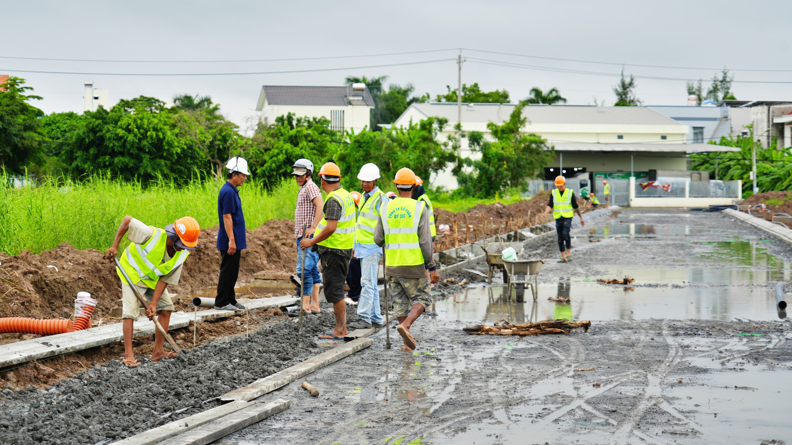 Cà Mau: Phấn đấu hoàn thành khu tái định cư 266 nền trong tháng 8/2026 - Ảnh 6.