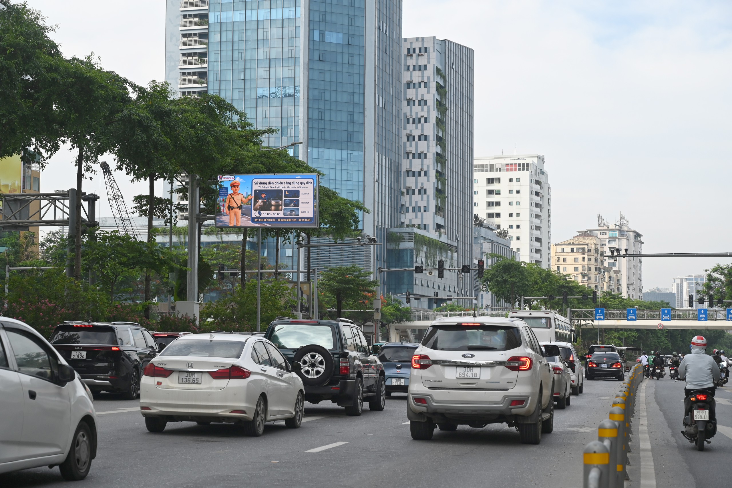 Cận cảnh hệ thống giao th&ocirc;ng th&ocirc;ng minh, ứng dụng AI của C&ocirc;ng an H&agrave; Nội vận h&agrave;nh từ 15/7 - Ảnh 2.