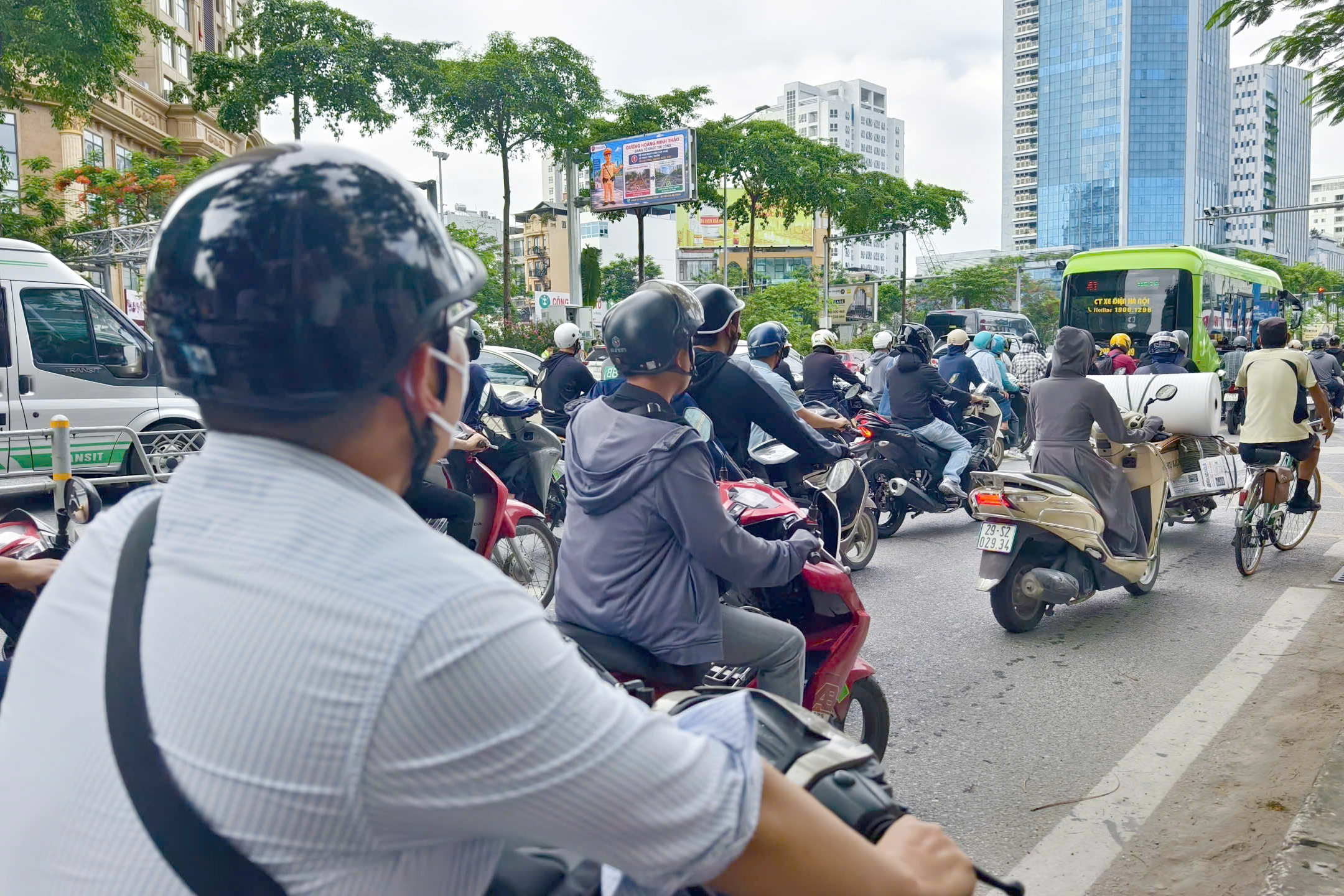 Cận cảnh hệ thống giao th&ocirc;ng th&ocirc;ng minh, ứng dụng AI của C&ocirc;ng an H&agrave; Nội vận h&agrave;nh từ 15/7 - Ảnh 5.