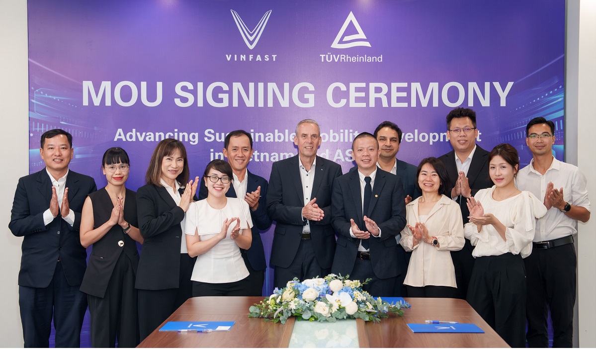 VinFast hợp tác với TÜV Rheinland, nâng cao năng lực kiểm thử cho ngành ô tô Việt Nam - Ảnh 2.
