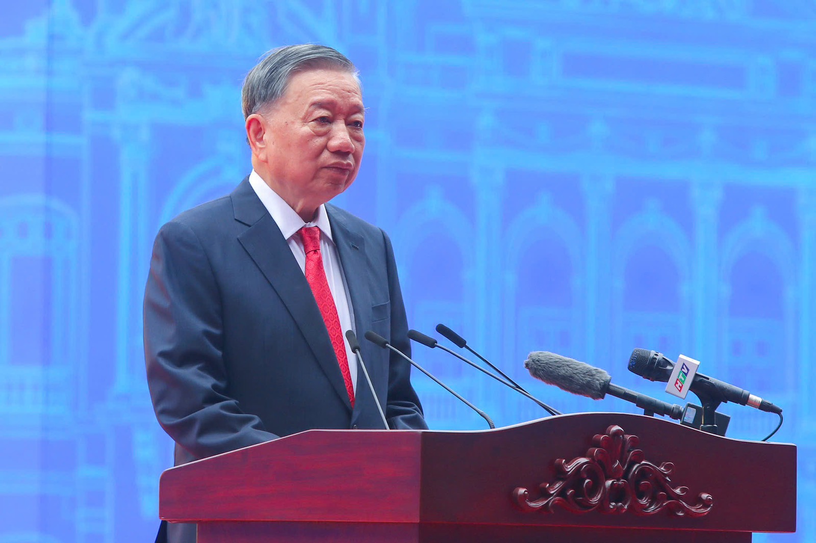 Th&agrave;nh phố phải tiếp tục đi trước, mở đường, thử nghiệm, đột ph&aacute; v&agrave; lan tỏa - Ảnh 1.