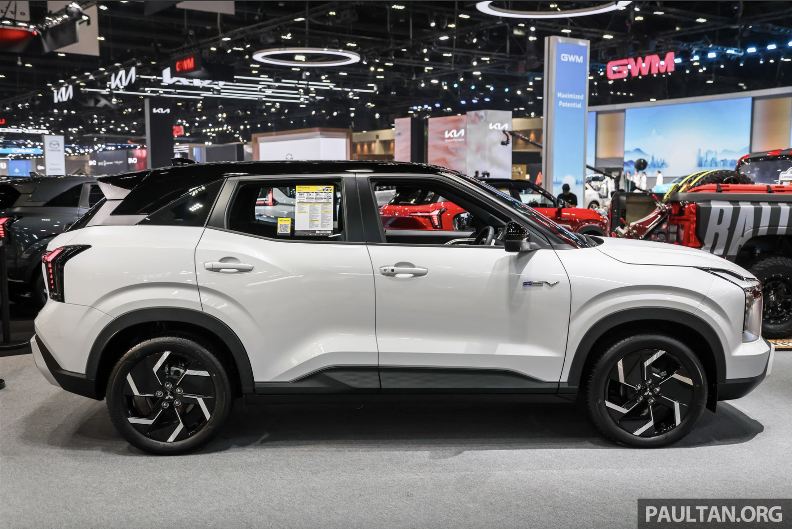 Mitsubishi Xforce, hybrid ra mắt Indonesia - Ảnh 3.