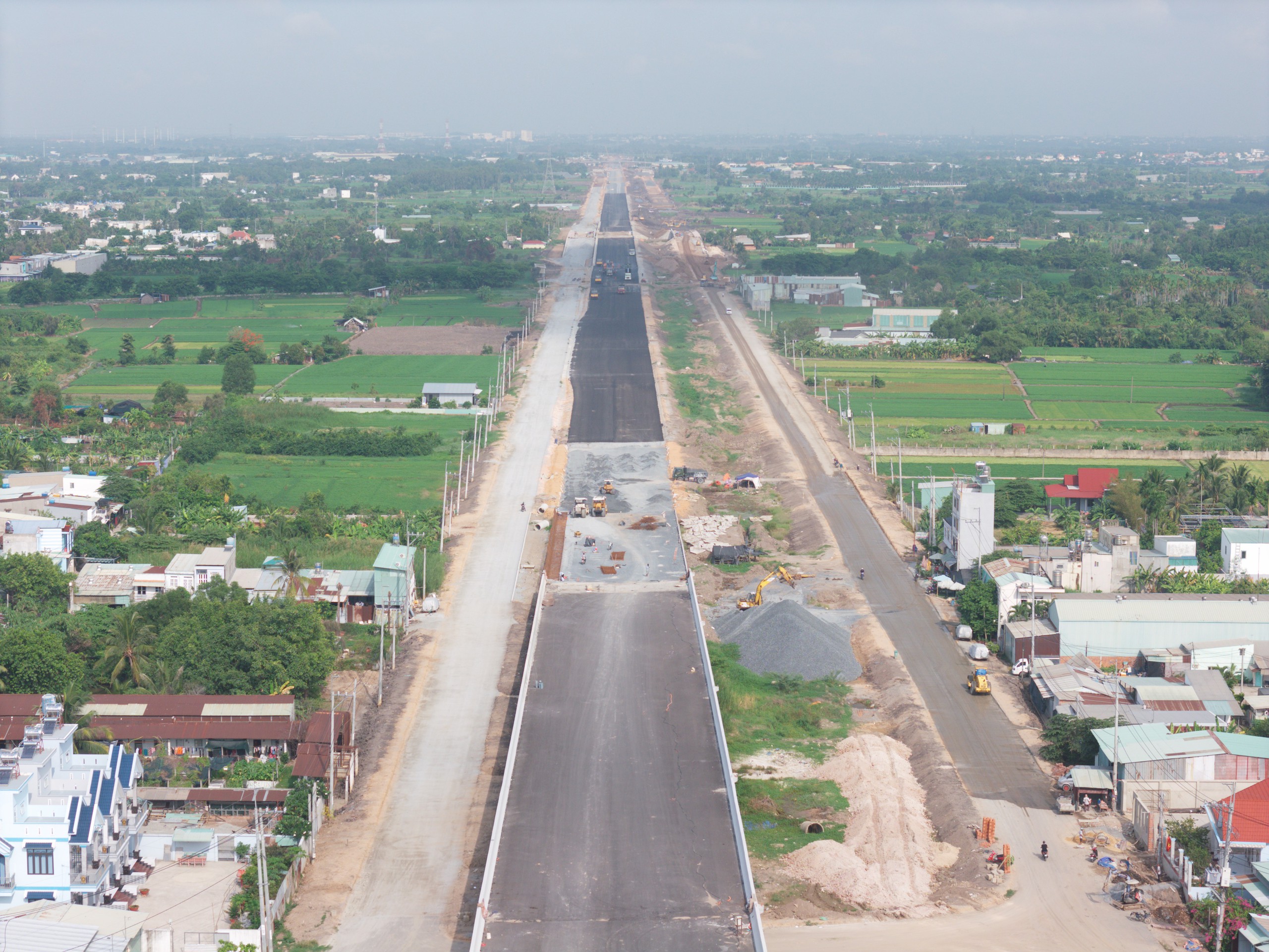 Toàn cảnh Vành đai 3 TP.HCM qua Củ Chi sau hơn 3 năm thi công - Ảnh 12.