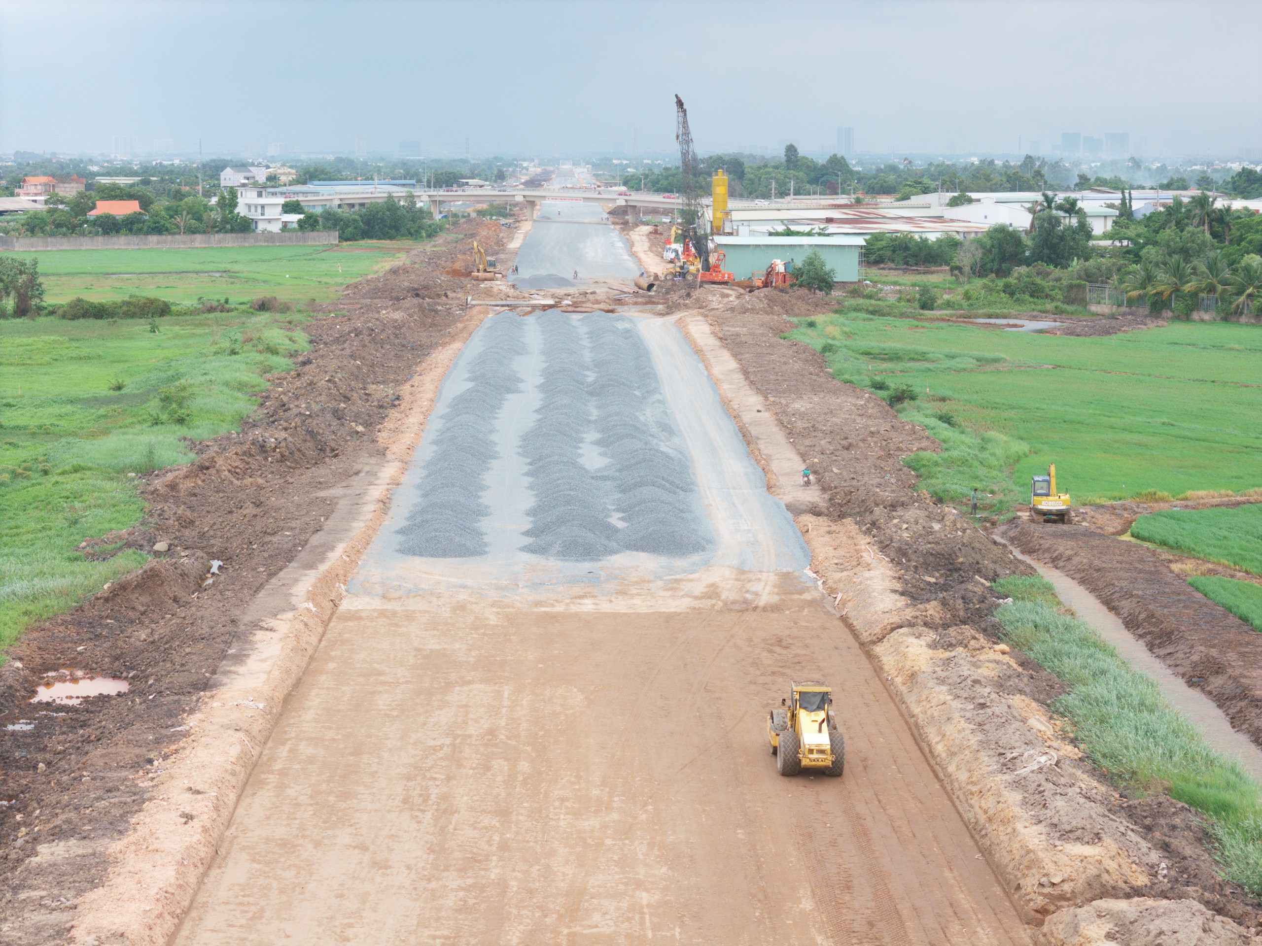 Toàn cảnh Vành đai 3 TP.HCM qua Củ Chi sau hơn 3 năm thi công - Ảnh 5.