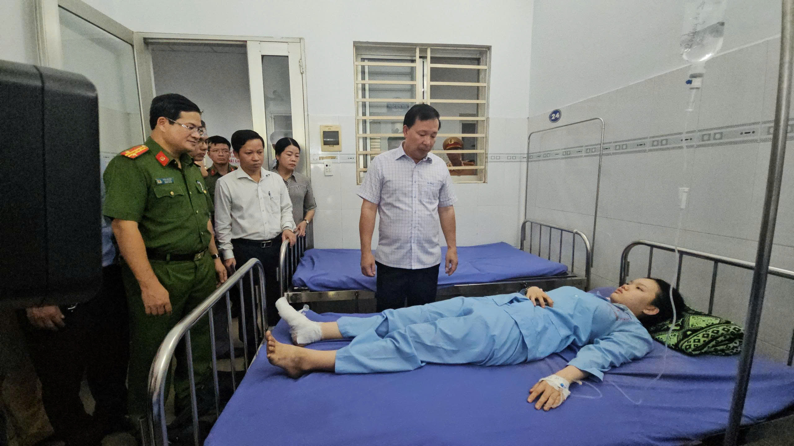 Toàn cảnh vụ cháy xe khách khiến 7 người tử vong - Ảnh 14.
