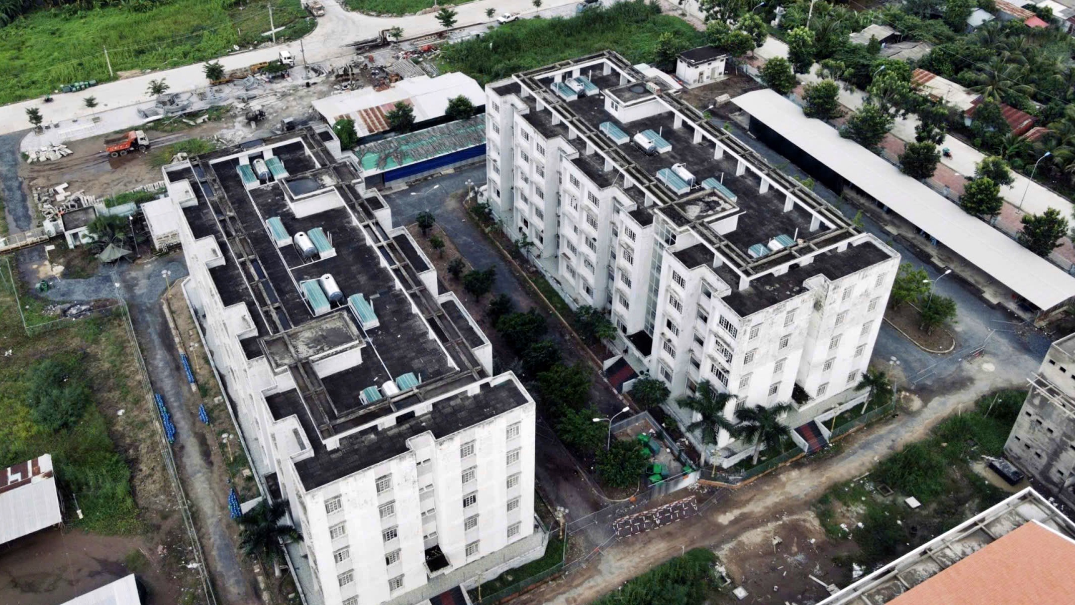 Bàn giao Khu nhà ở sinh viên Bạc Liêu cho Trường Đại học Bạc Liêu quản lý, sử dụng - Ảnh 2.