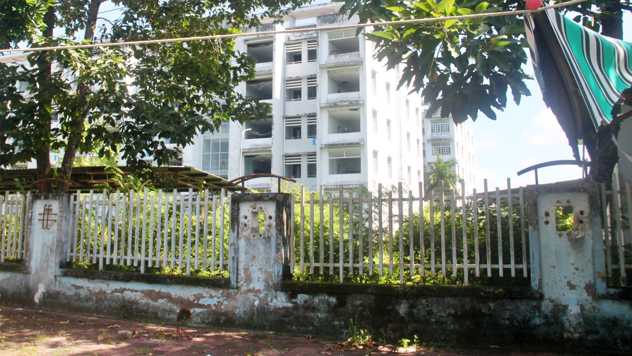 Bàn giao Khu nhà ở sinh viên Bạc Liêu cho Trường Đại học Bạc Liêu quản lý, sử dụng - Ảnh 3.