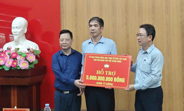 MTTQ Việt Nam phân bổ 5 tỷ đồng hỗ trợ Lai Châu khắc phục hậu quả mưa lũ - Ảnh 1.