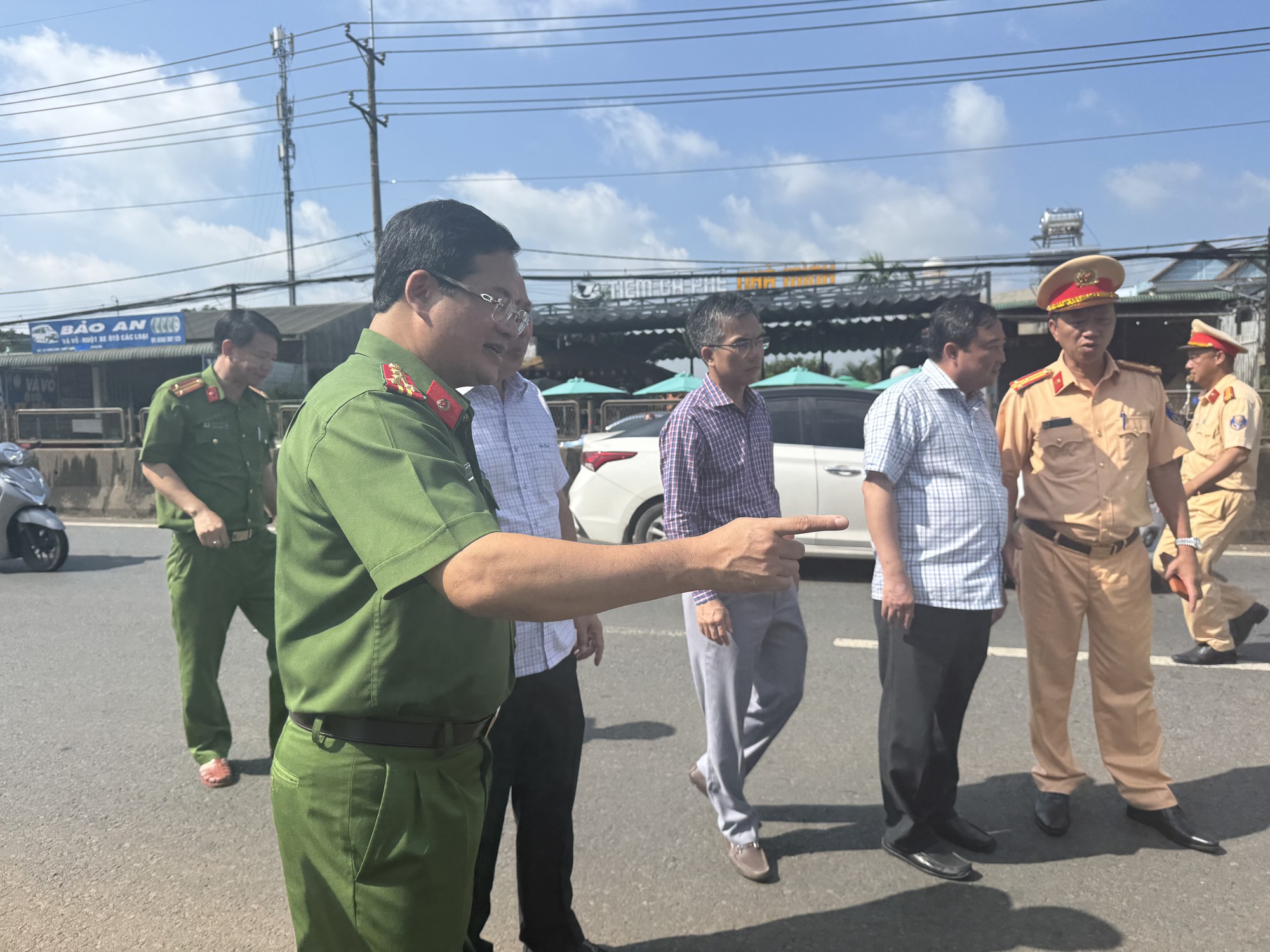 Toàn cảnh vụ cháy xe khách khiến 7 người tử vong - Ảnh 12.